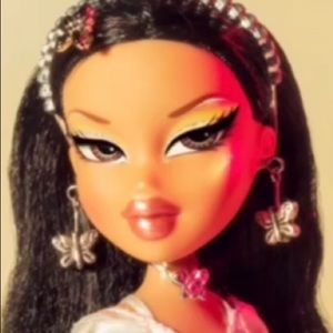 Meet your Posher, Ari